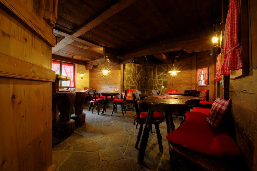 גרינדלוולד Hotel Gletschertal מראה חיצוני תמונה